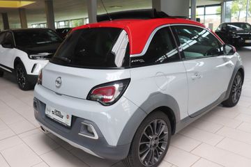 Fotografie des Opel Adam 1.4 Rocks Faltdach