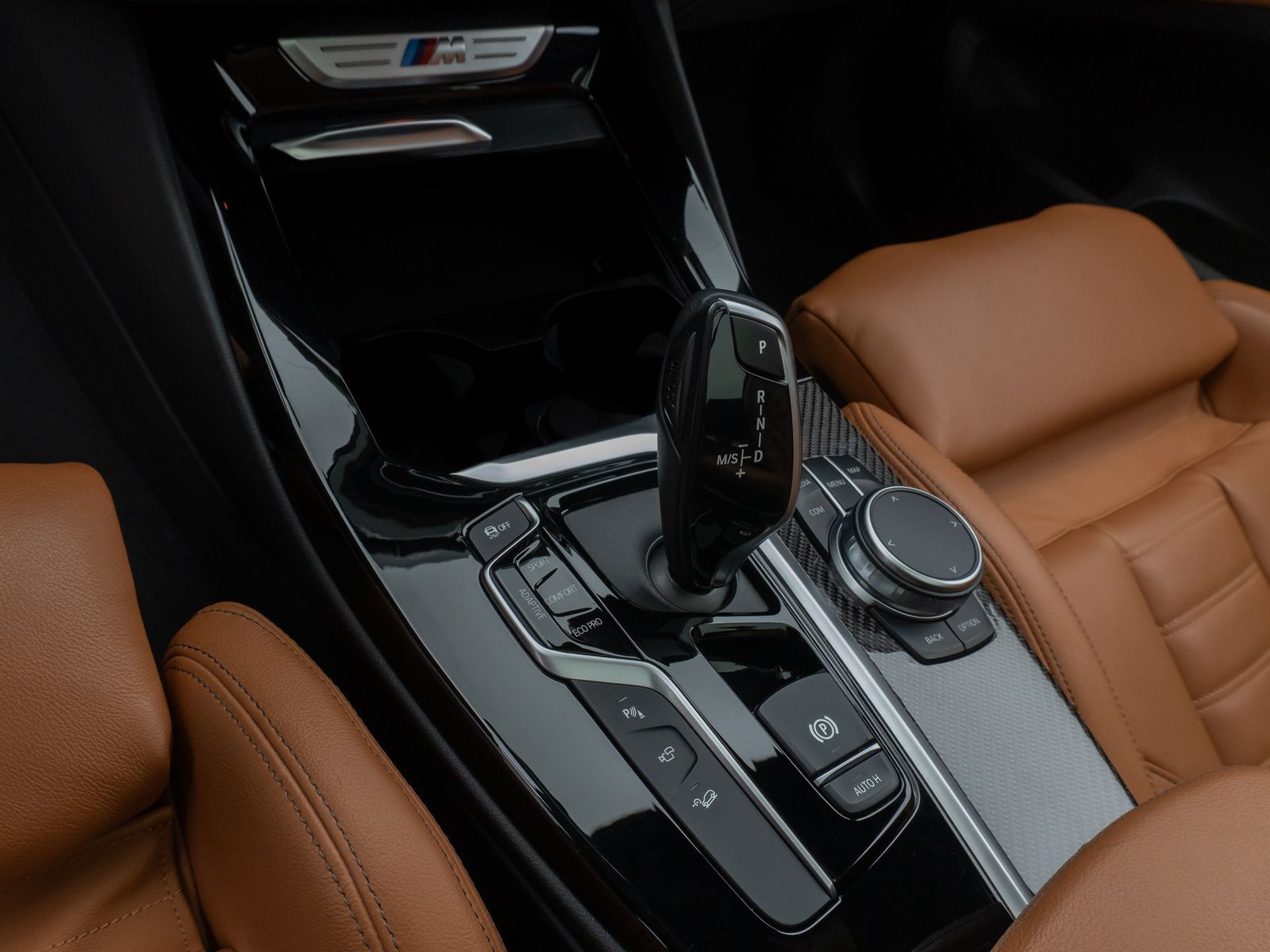 Fahrzeugabbildung BMW X3 M40d Panorama 360°HUD DAB H/K AHK Komfort 21"