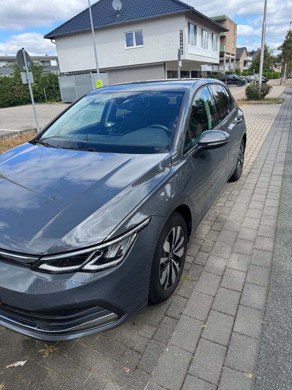Image of Volkswagen Golf