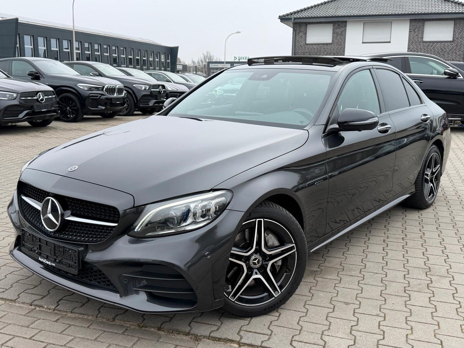 Mercedes-Benz C300de AMG Line Exklusiv*Uhr*Spoiler*Panorama