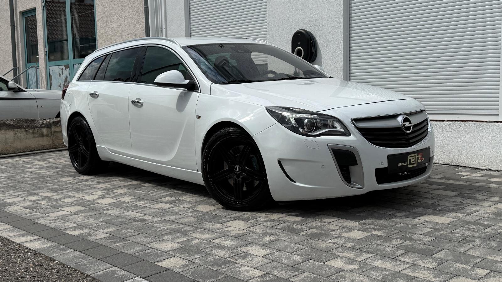 OPEL INSIGNIA OPC 2.8 V6 TURBO 325ch 4X4 - BVM - SIÈGES ÉLECTRIQUES CUIR - CAMÉRA DE RECUL - SONORISATION BOSE - APPLE CARPLAY