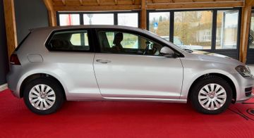 Volkswagen Golf - 4