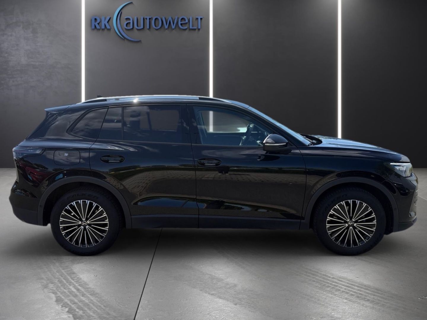 Volkswagen Tiguan Life 1.5 eTSI AHK-klappbar Navi foto 3