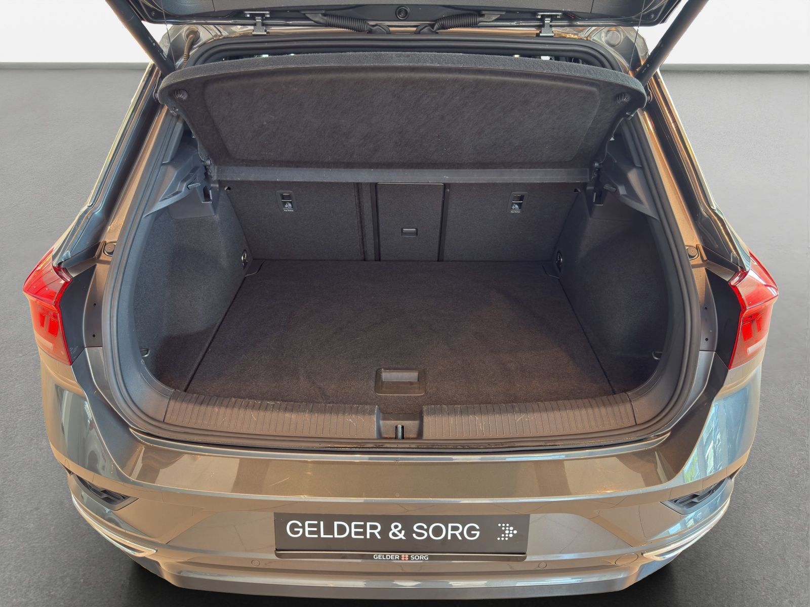 Volkswagen T-Roc - Bild 11