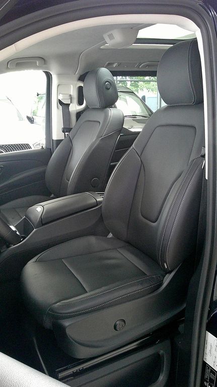 Mercedes-Benz V 300 d L 4M AMG Exklusiv NETTO 53.900