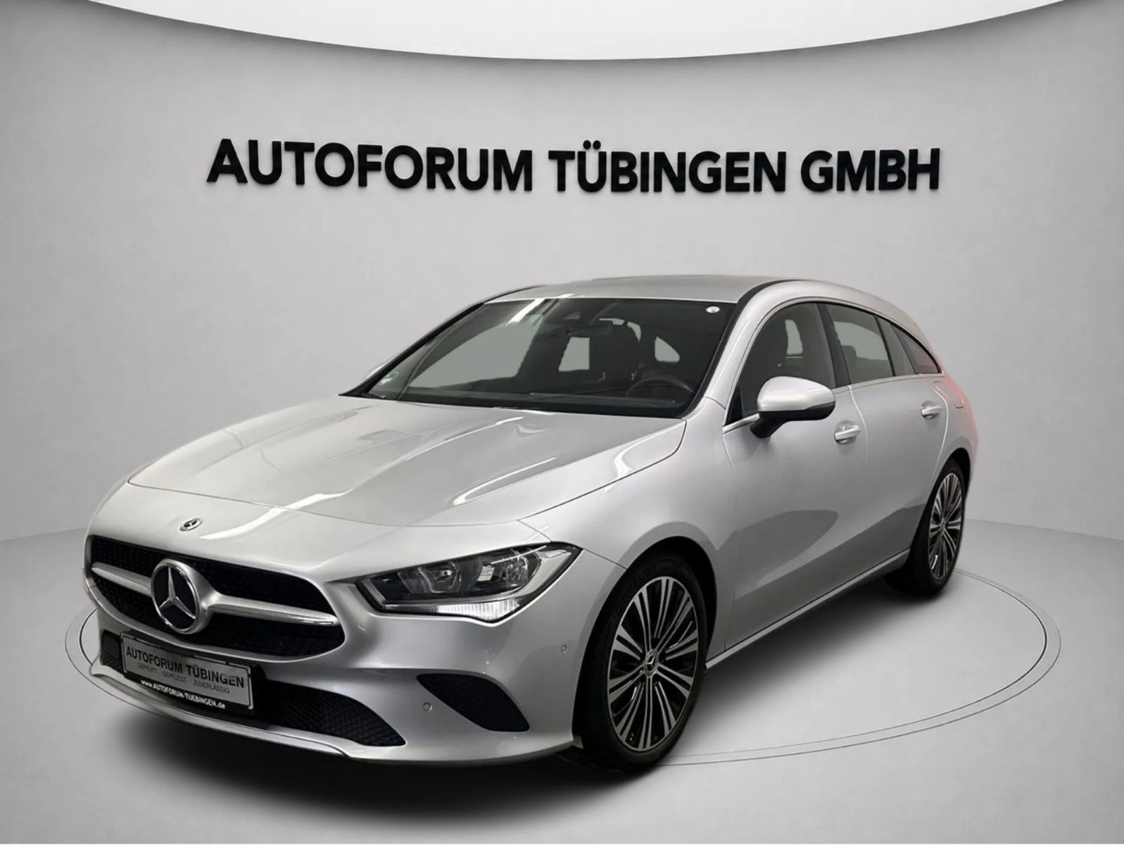 MERCEDES-BENZ CLA 200 d Shooting Brake *KAMERA*AHK*AUTOMATIC