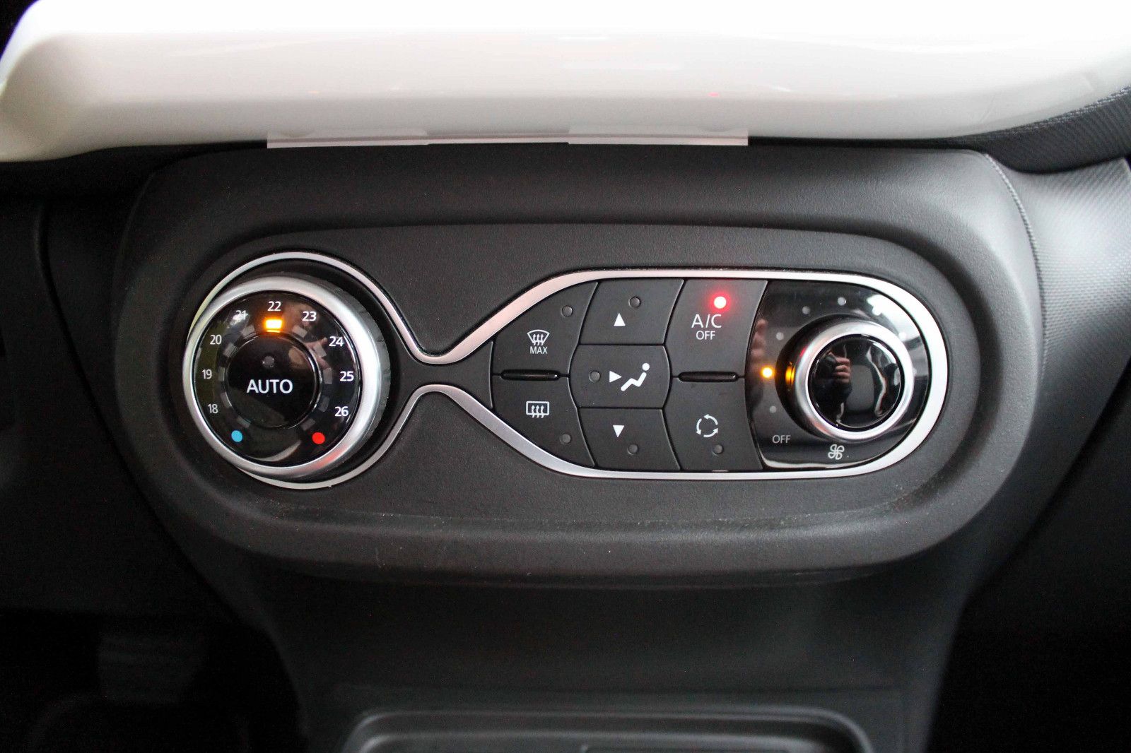 Fahrzeugabbildung Renault Twingo Vibes Electric 21kWh KAM PDC SHZ KLIMA BT