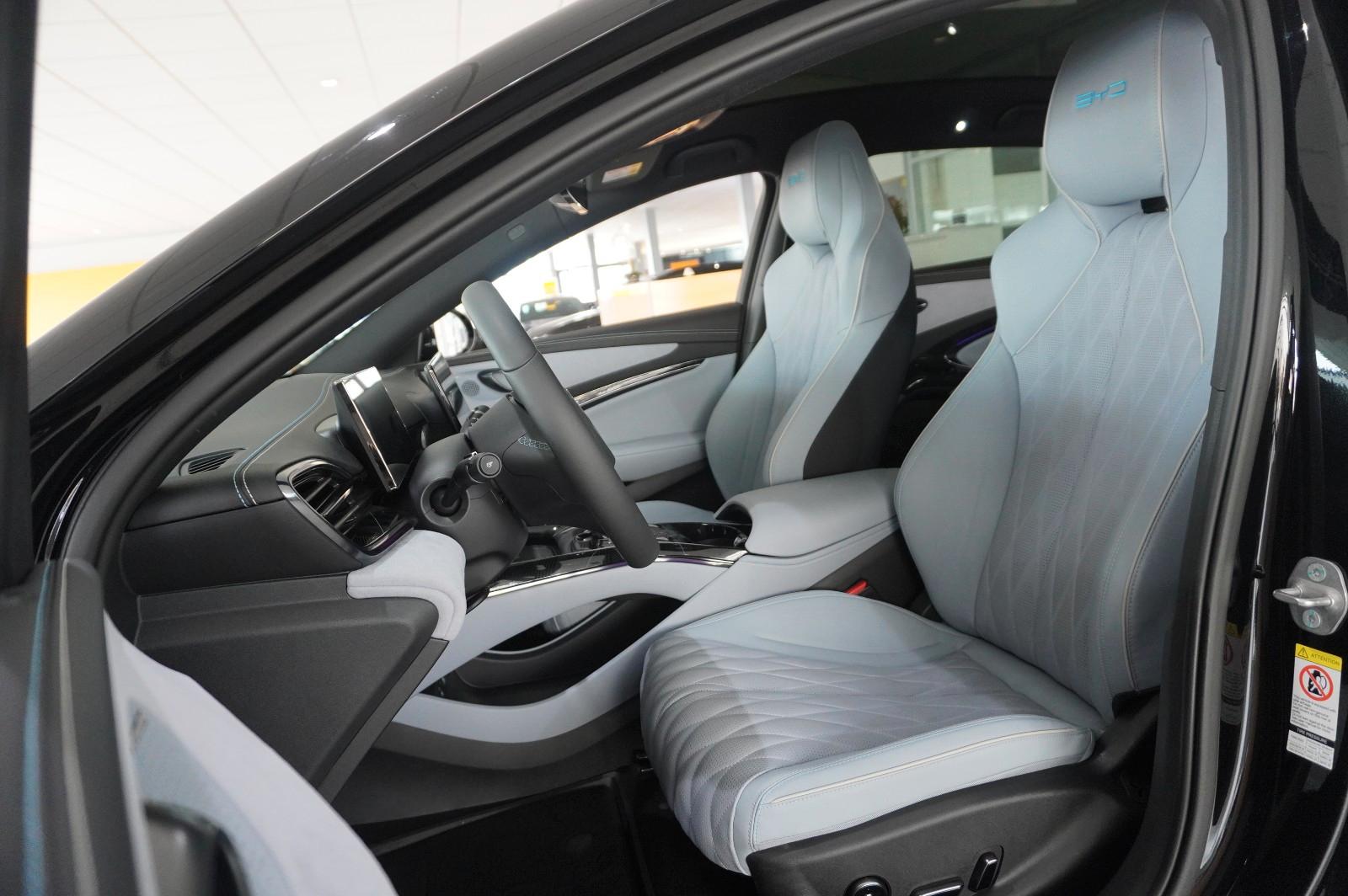 BYD SEAL RWD DESIGN 82,5 KWH NAVI/LED/360°/SPORT/DAB