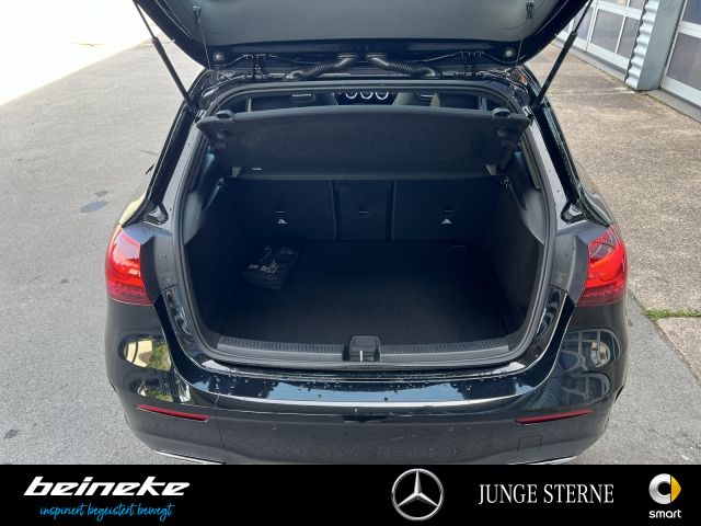 Mercedes-Benz A 200 AMG Premium AHK Winter Totwinkel RFK Keyle foto 17