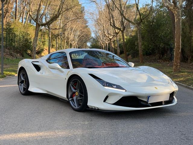 FERRARI F8 – Bild 1