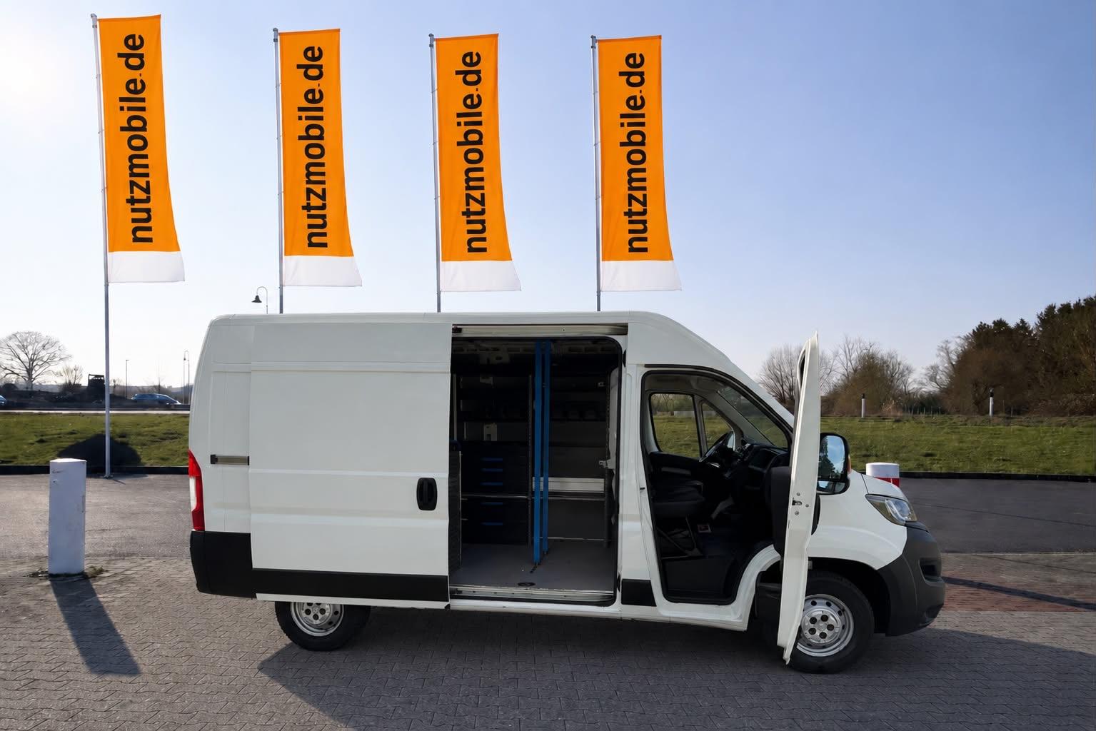 Peugeot Boxer 335 L2H2 Regale Sortimo AHK