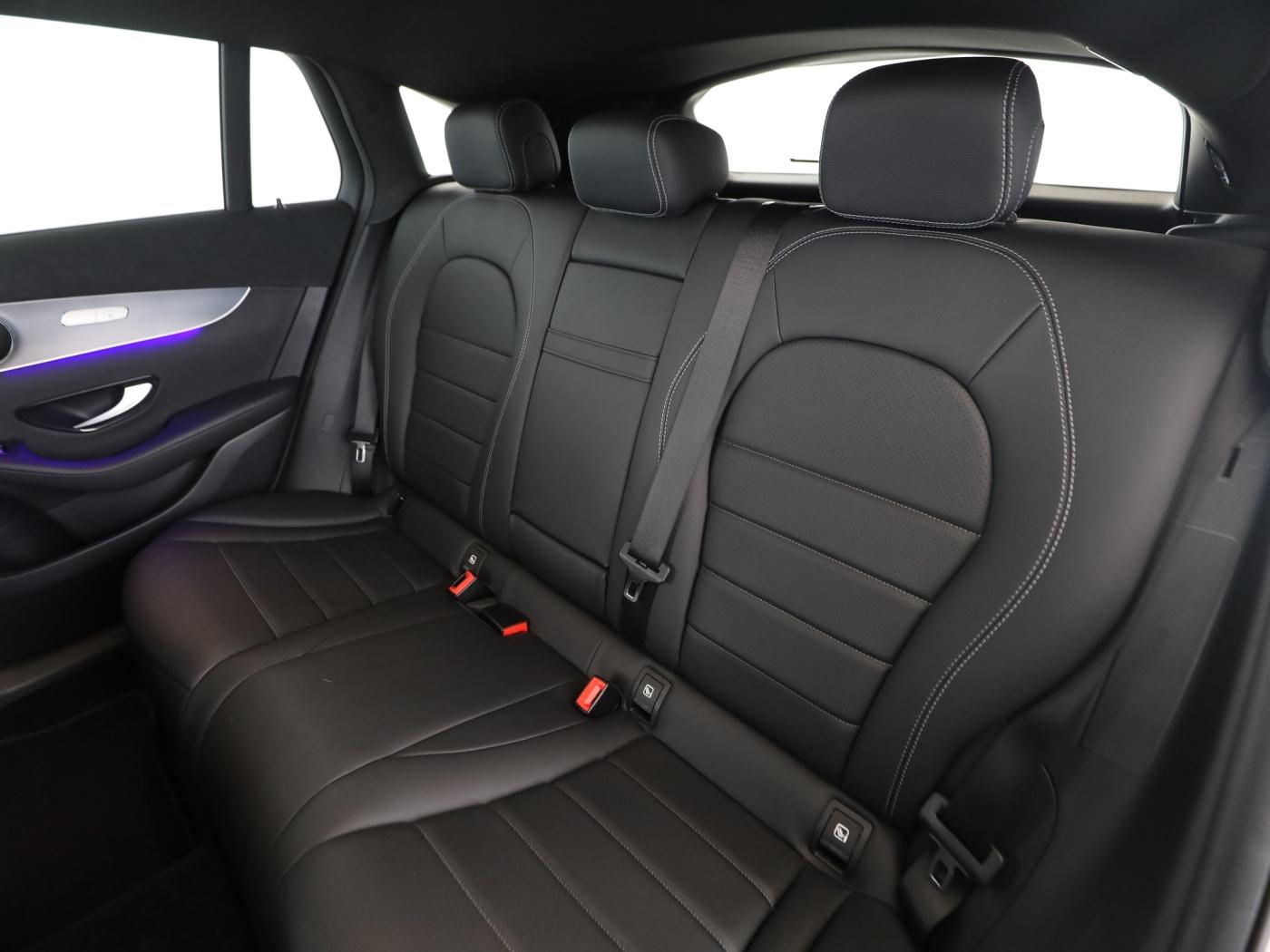 Mercedes-Benz EQC 400 4M AHK+DISTR+MULTIBEAM+360°+KEYLESS+AMBI