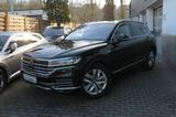 Volkswagen Touareg Atmosphere 4Motion // Luftfahrwerk, AHK - Volkswagen Touareg in Solingen
