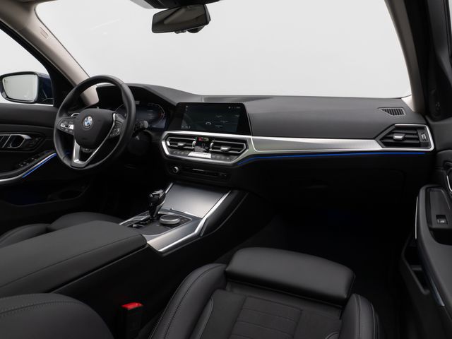 Foto Nummer 42: BMW 330d