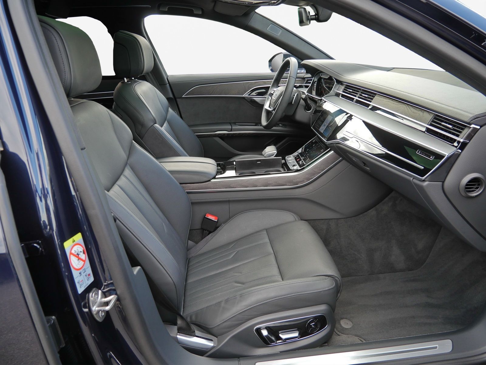 Audi A8 - Bild 4