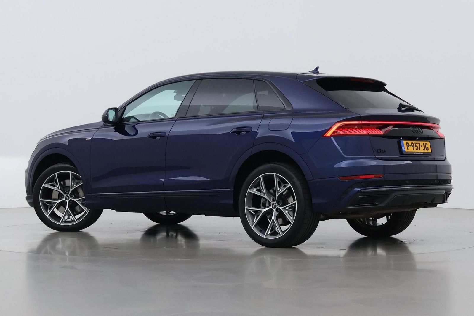 Audi Q8 55 TFSI e quattro Pro Line | Bang&Olufsen | l imagem 2