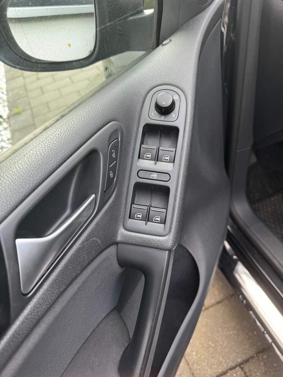 Volkswagen Golf 2009 — photo 5