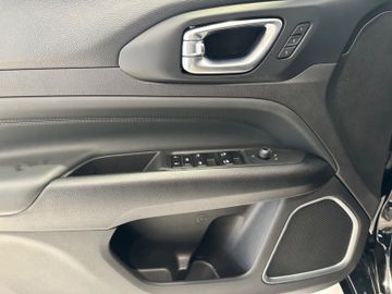 Bild 11 Jeep Compass Summit Plug-In Hybrid 4xe