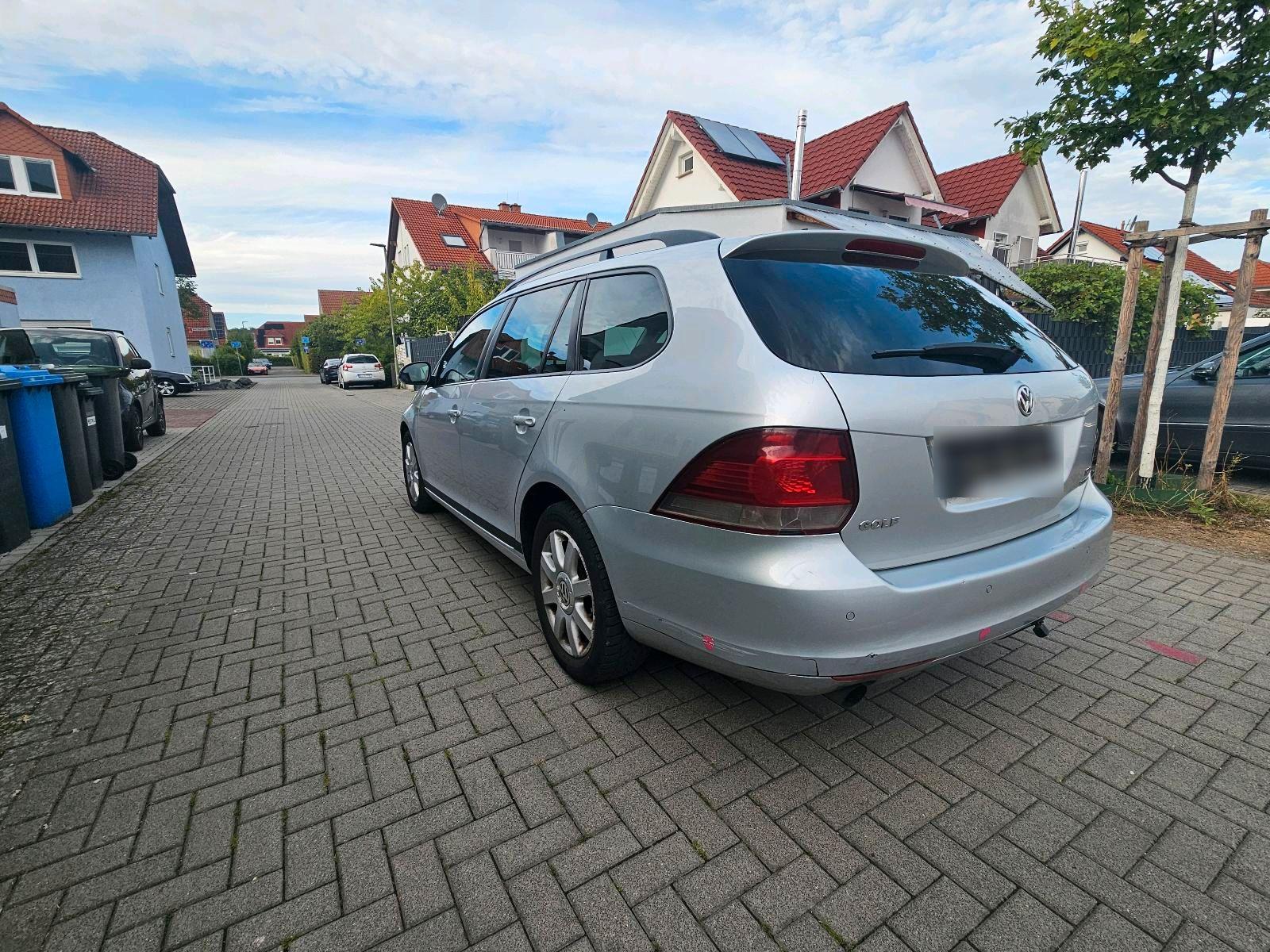 Volkswagen Golf 2013 — engine 105 HP (77kW)