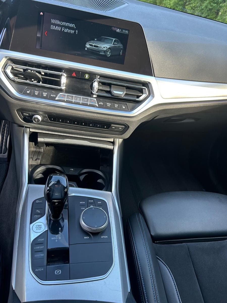 BMW DE Fahrzeug, M340i xDrive Automatic -