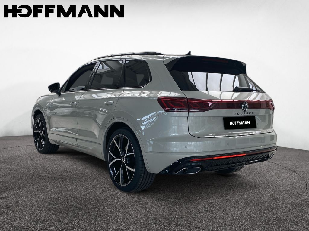 Fahrzeugabbildung Volkswagen Touareg V6 TDI 4Motion Black Style R-Line Voll