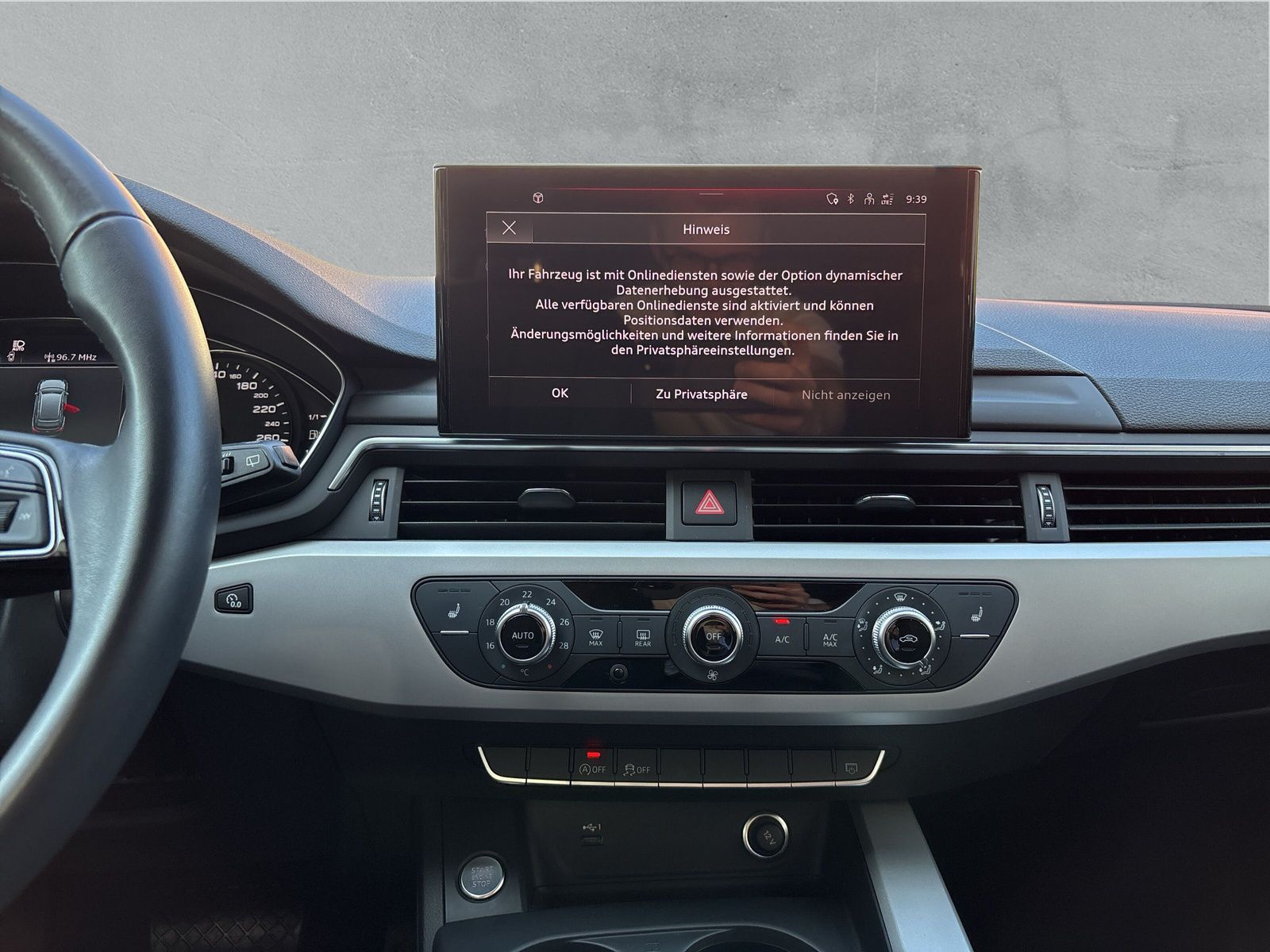 Fahrzeugabbildung Audi A4 Avant 35 TDI SHZ LED AudiConnect