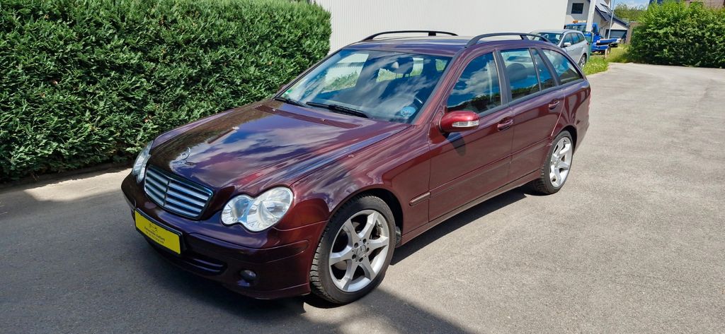 Mercedes-Benz C 220