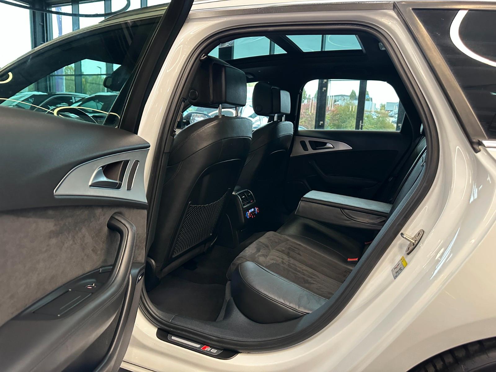 AUDI S6 AVANT 4.0 V8 TFSI QUATTRO 420ch - BOSE - TOIT PANORAMIQUE - ACC - ATTELAGE PIVOTANT - SUSPENSION PNEUMATIQUE