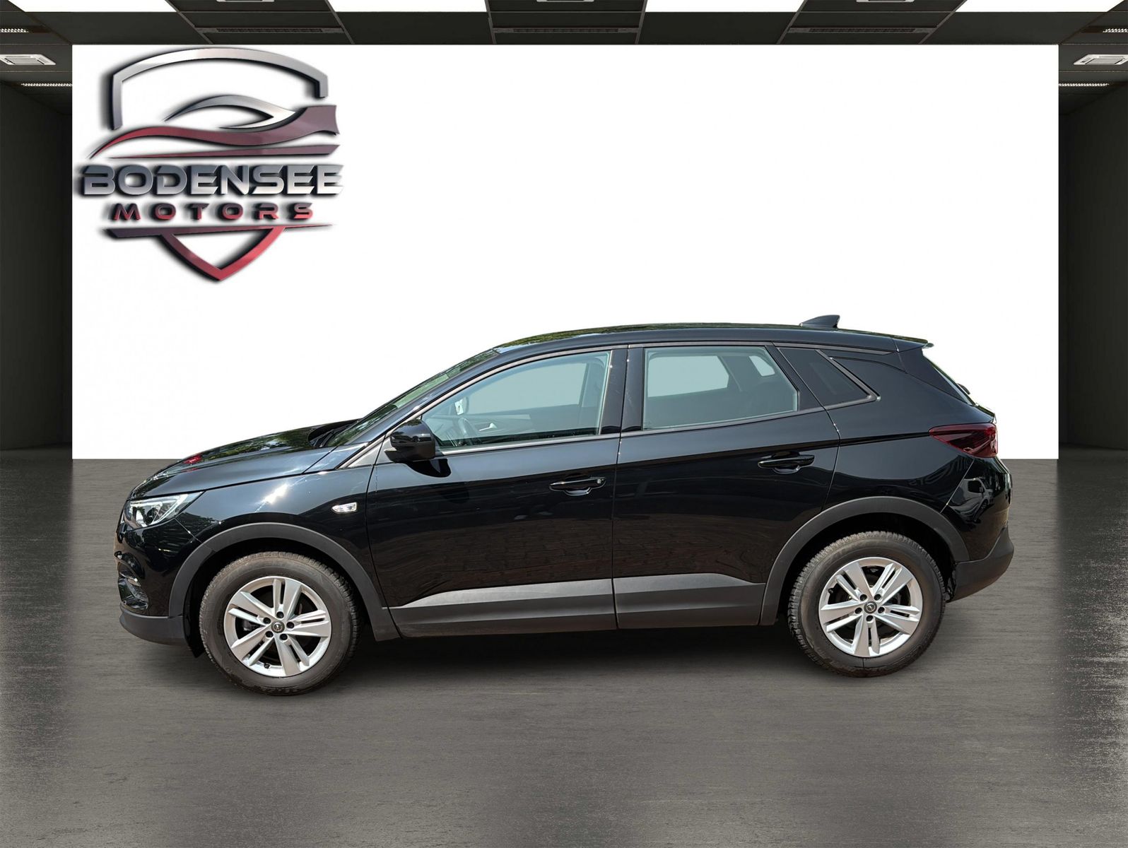 Fahrzeugabbildung Opel Grandland X 1.2 Turbo 96kW Edition Auto