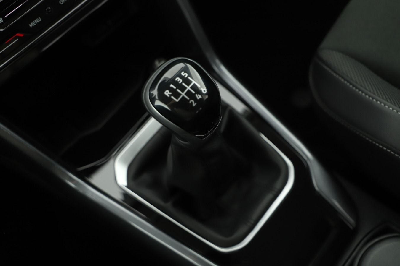 Volkswagen T-Roc - Bild 11