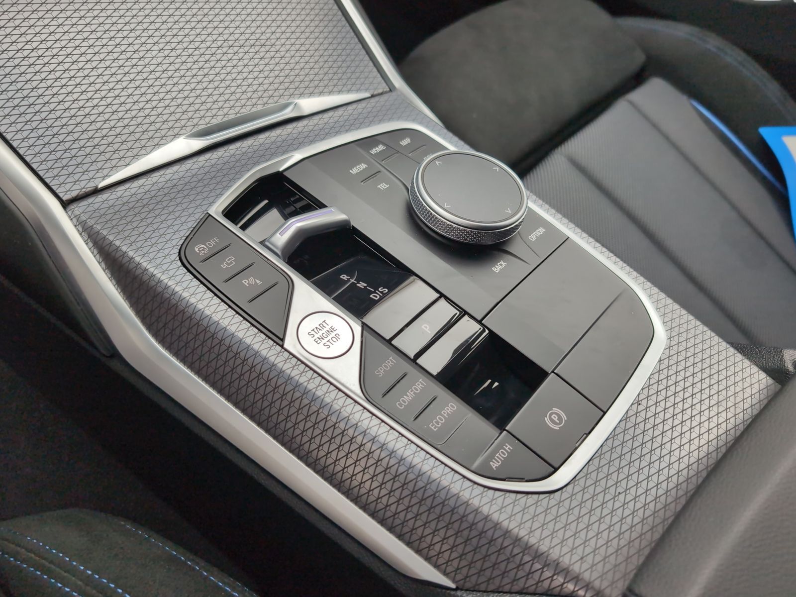 BMW 320 - Bild 14