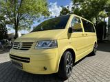 Volkswagen VW Bus Multivan Highline 2,5l Hubraum, All... - Volkswagen: Hub