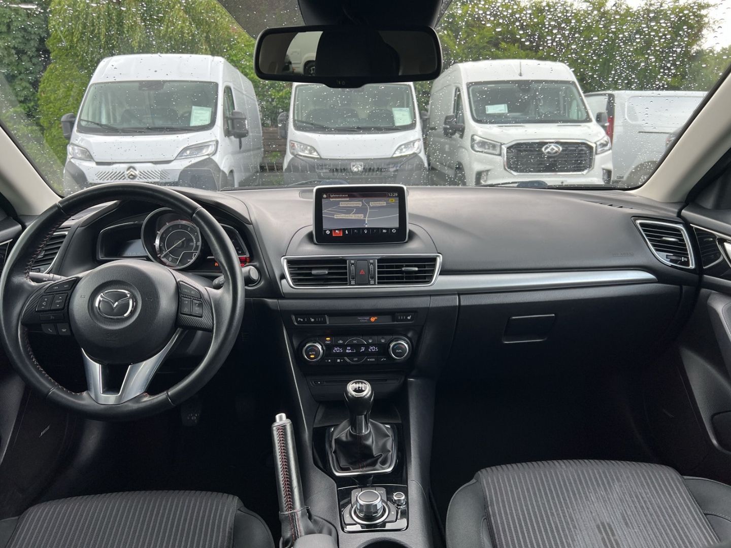 Fahrzeugabbildung Mazda 3 Sports-Line SKYACTIV-G 165 Soundsystem Bose