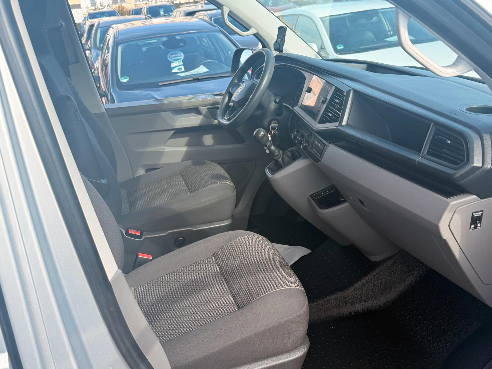 Volkswagen T6.1 2.0 TDI Transporter Kasten FWD*GR.NAVI*PDC*