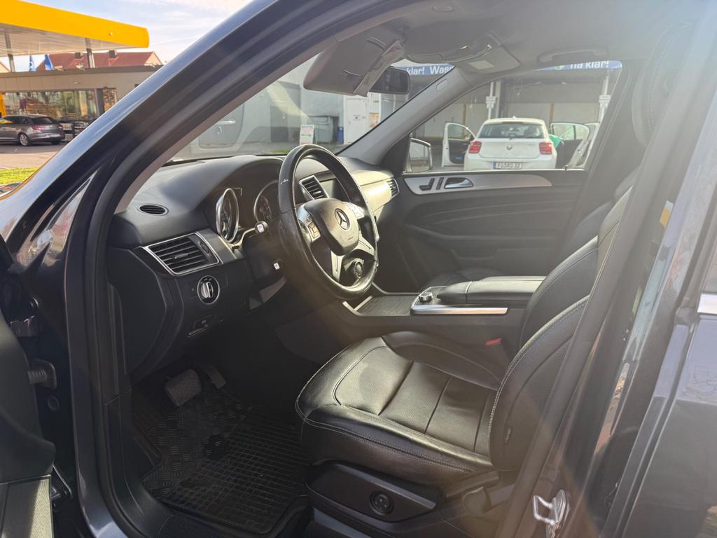 Mercedes-Benz ML 350