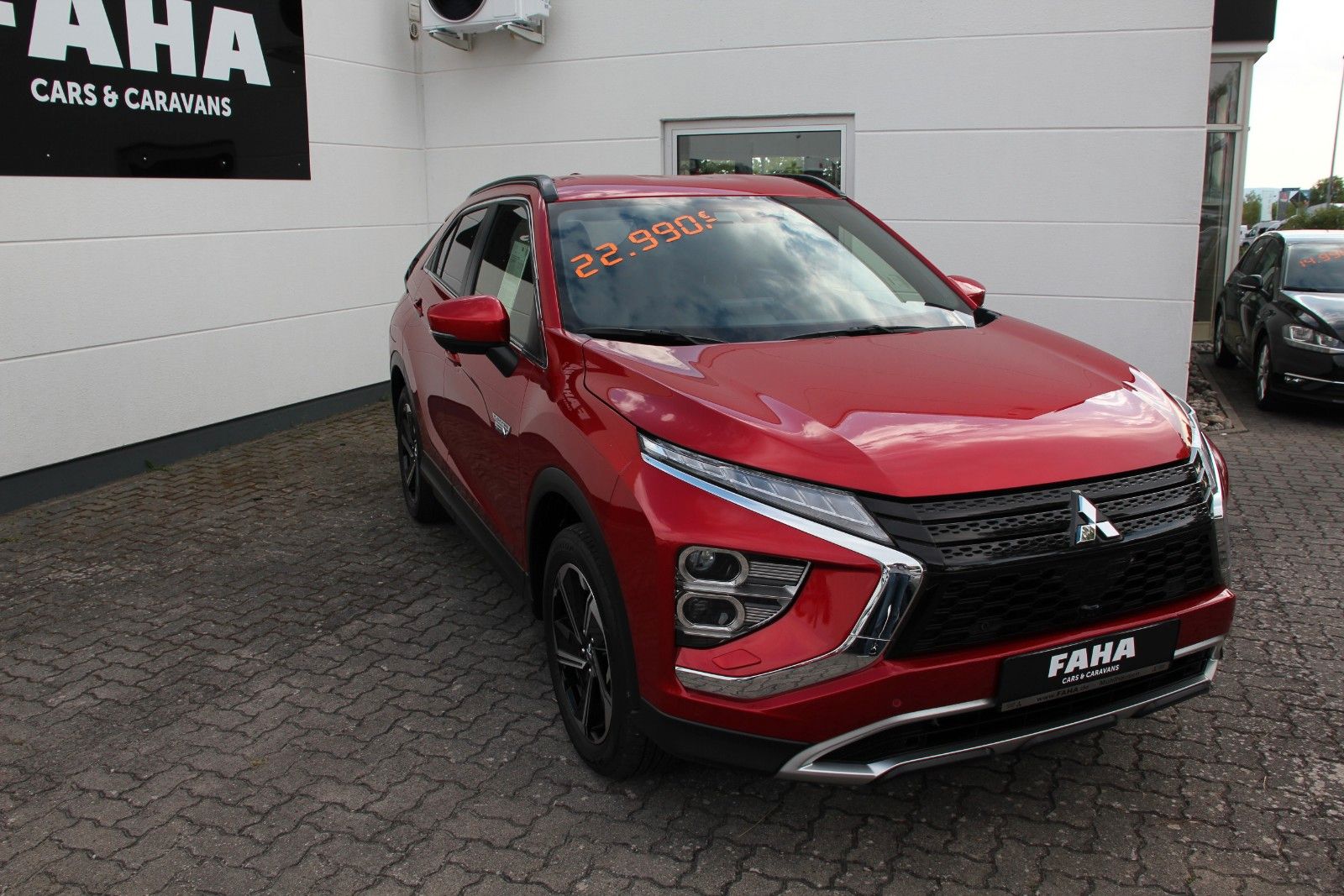 Fahrzeugabbildung Mitsubishi Eclipse Cross Plus Hybrid 4WD