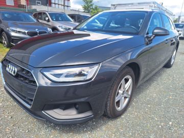 Audi A4 - 1