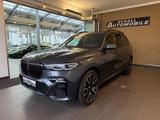 BMW X7 xDrive 40d M-SPORT/PANO/HUD/AHK/STHZG/7SITZER - gebrauchte BMW X7 aus dem Jahr 2021