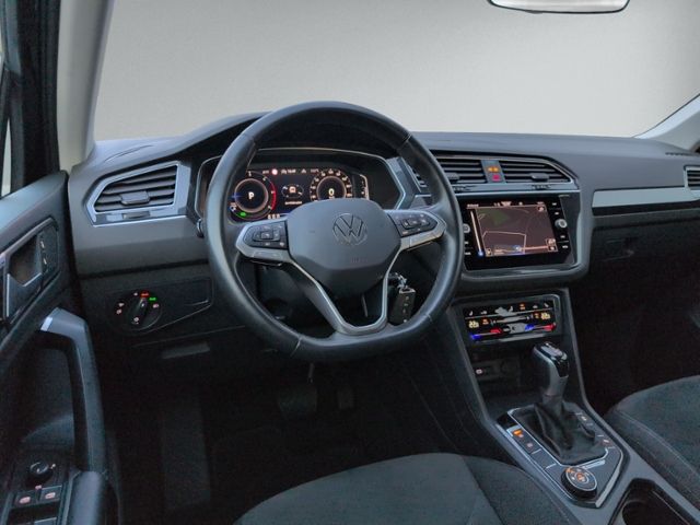 Tiguan 2.0 TDI DSG Elegance ALLRAD+PANO+STAHZ.+A