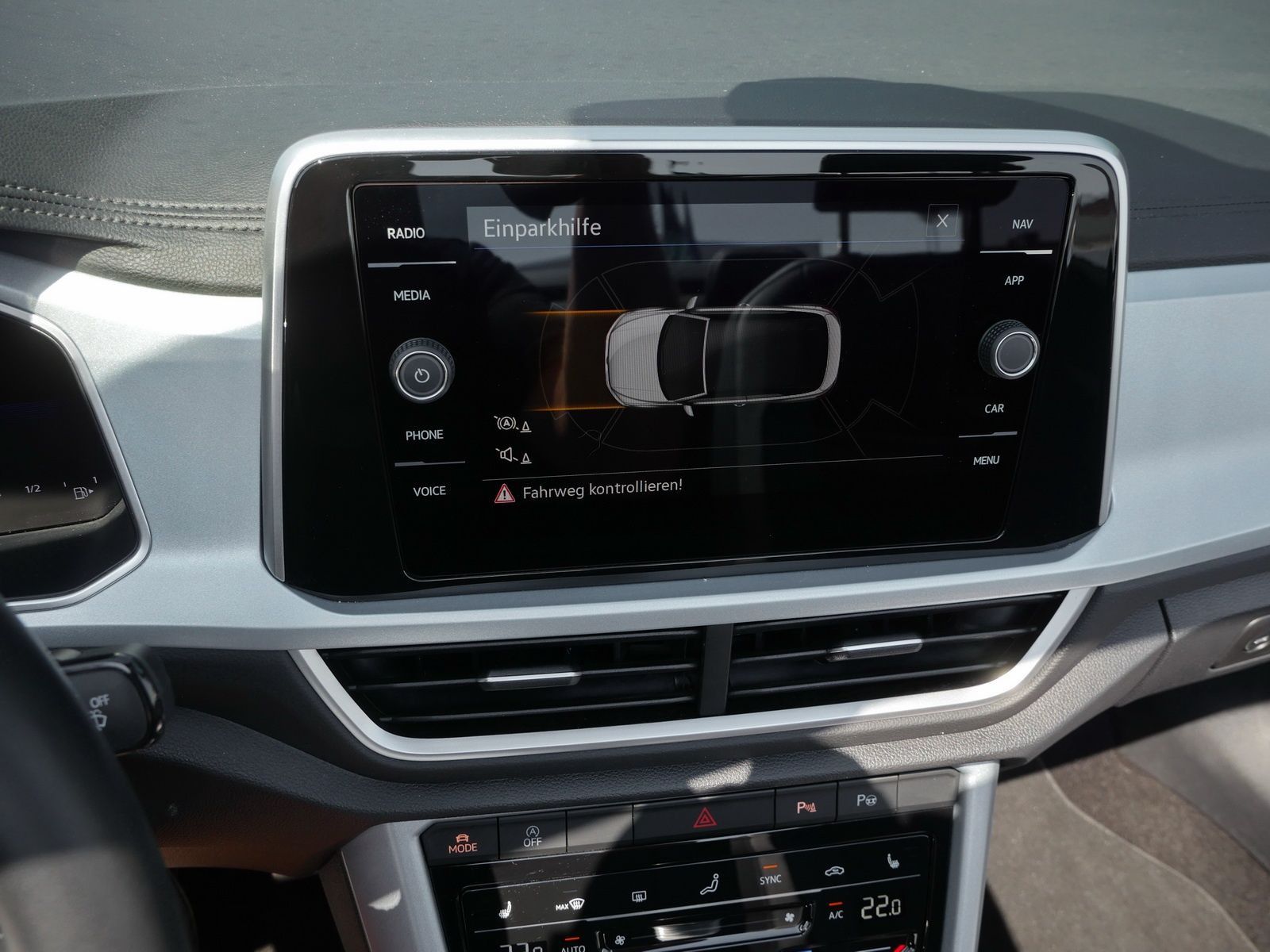 Volkswagen T-Roc - Bild 15