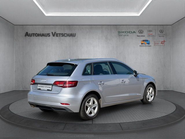 A3 1.5 TSI Sportback/Xenon/SHZ7GJR/PDC/Navi