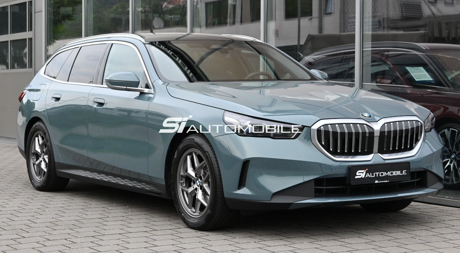 Fahrzeugabbildung BMW 520d xDr. Touring °AD.FAHRWERK PROF°KOMFORTSITZ°