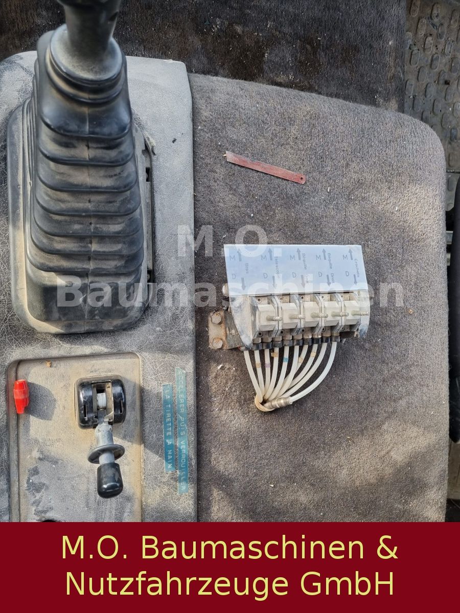 Fahrzeugabbildung Volvo FL 614G34R / 4x2 / Blatt/Blatt