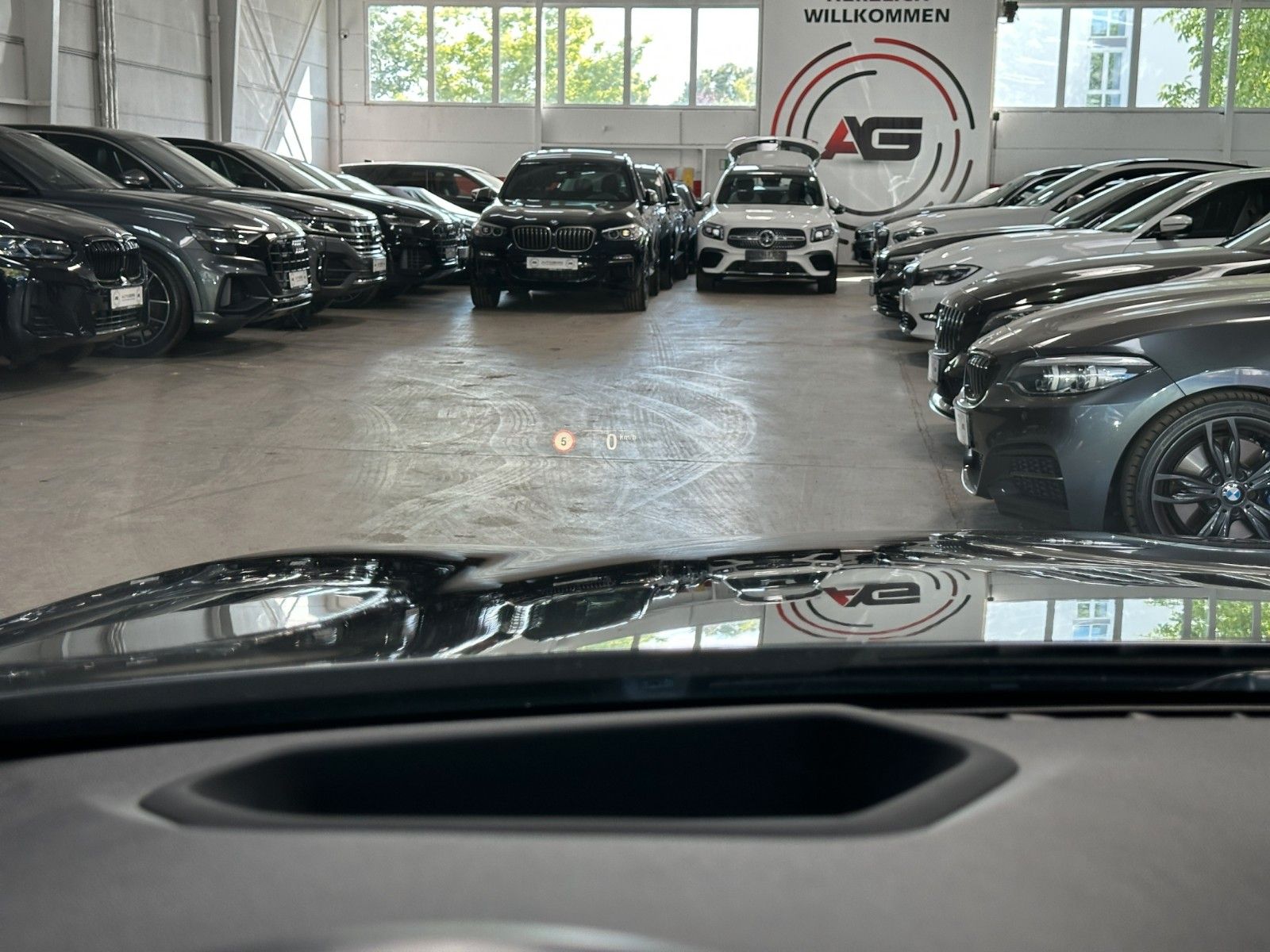 BMW 530dT M-SPORT LC.PRO ACC LASER PANO HUD STANDHZG foto 24