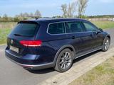 Volkswagen Passat Alltrack 2.0 TDI SCR 140kW DSG BMT 4M... - Volkswagen Passat Alltrack aus 2016