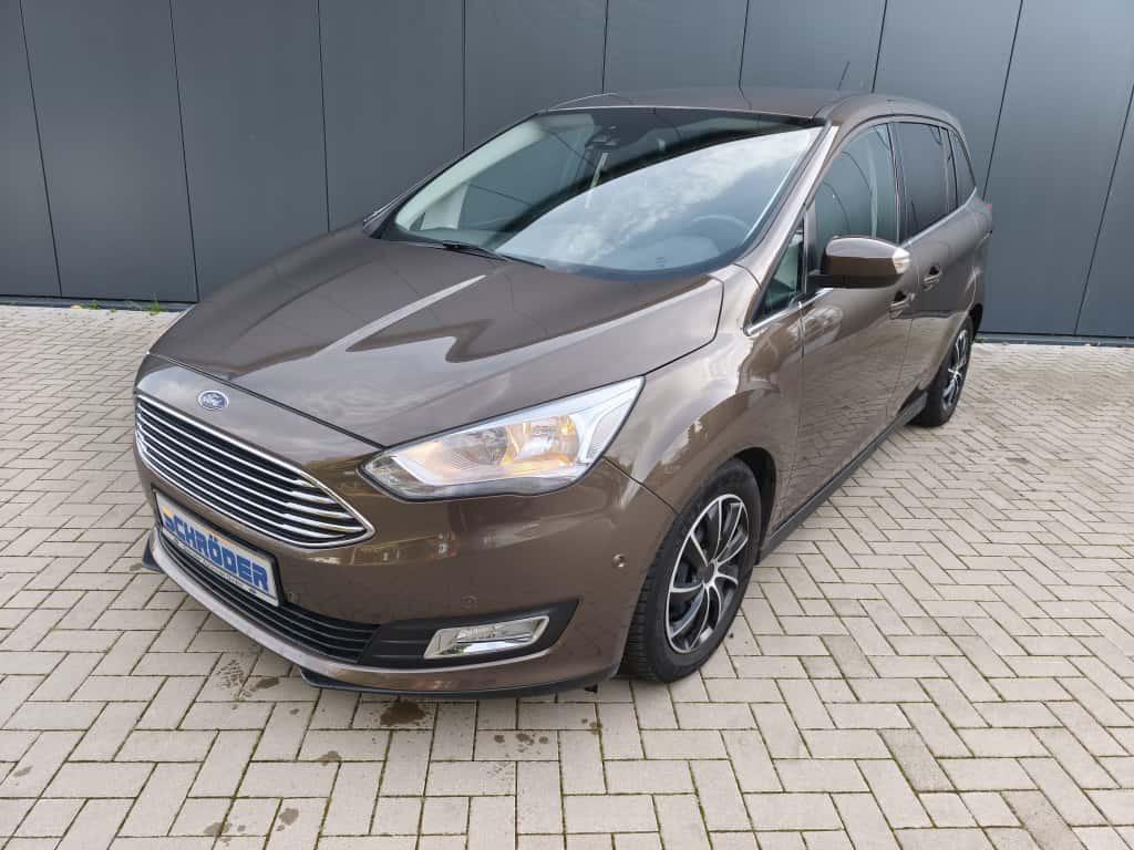 Ford Grand C-MAX Titanium