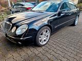 Mercedes-Benz E 500 Avantgarde Pano,Keyless-Go,El.Kofferraum - Mercedes-Benz E 500 aus 2004