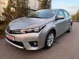 Toyota Corolla Life+ 1.6 Benzin, Navi, Sitzheizung, Top - Toyota Corolla: Limousine