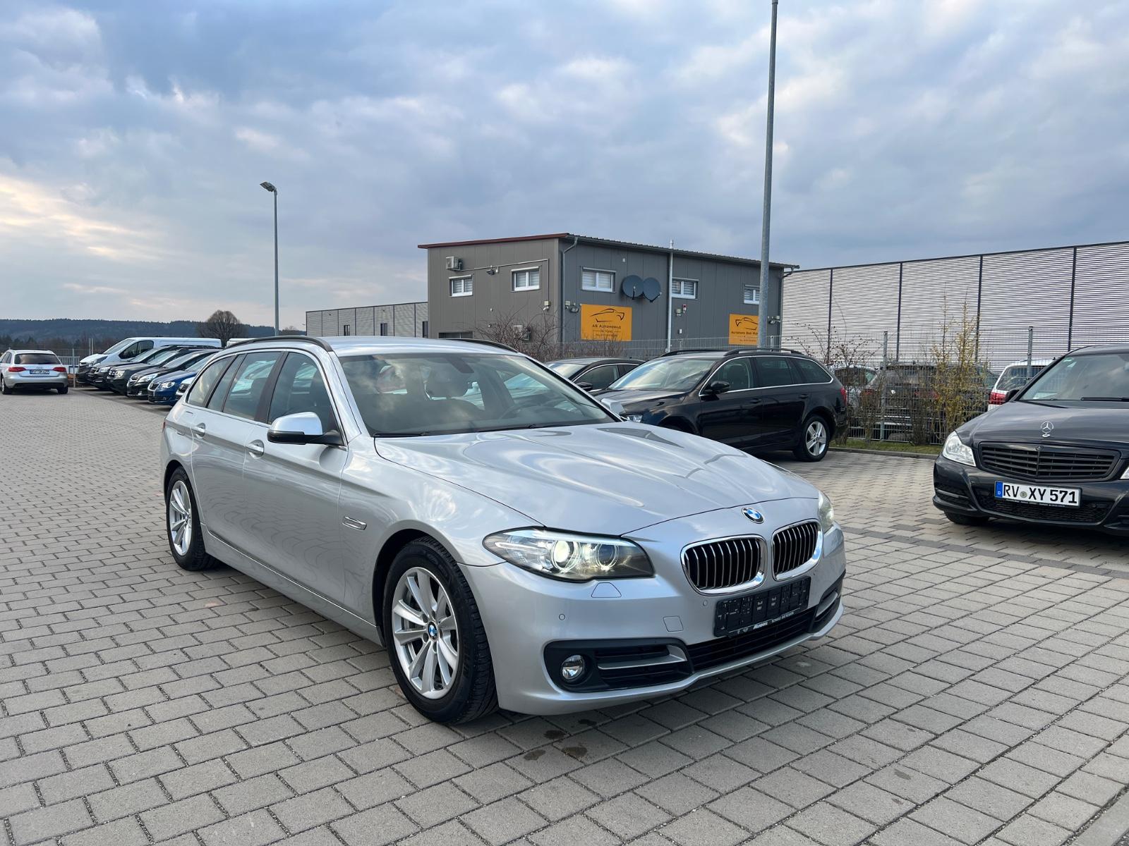 BMW 530 d NAVI/XENON/AHK/8-FACH/TÜV NEU