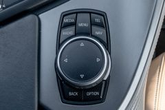 BMW i8 – 22 / 30